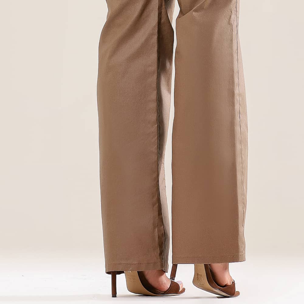 Calça Feminina Marrom Estilosa para Eventos Roxx Jeans